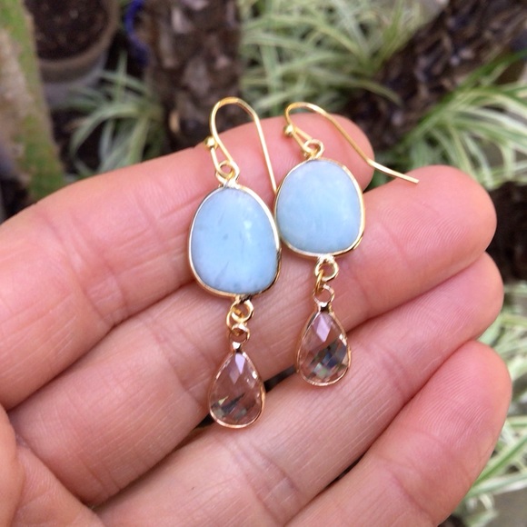 New Sundance charm blue Larimar clear quartz gold plated Earrings - Picture 3 of 7